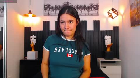 R O S A L I A online show from April 16, 9:26 pm