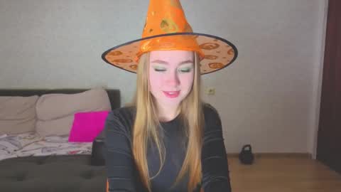 rosalina online show from October 28, 6:47 am