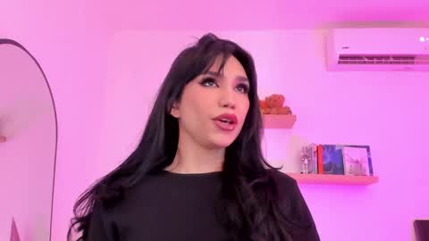 Rose Saenz online show from December 28, 5:35 pm