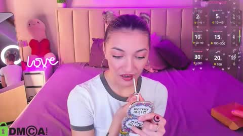 Kimberlly online show from March 18, 1:00 am