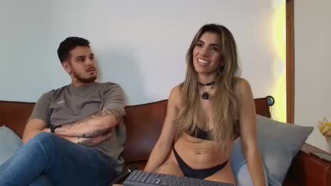 Rose And Dom online show from February 19, 2:11 am