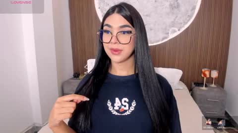 Rose online show from April 22, 2:24 pm