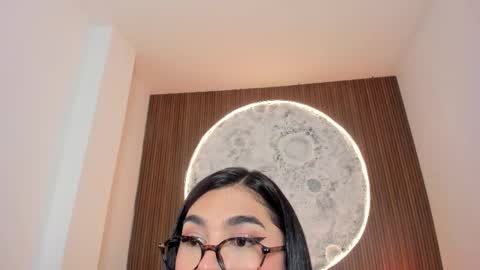 Rose online show from March 10, 2:32 pm