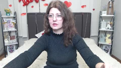 RoseHille online show from March 21, 7:58 am