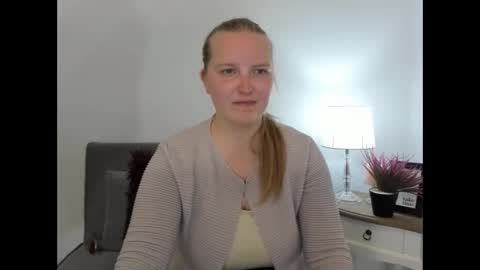 Rose online show from April 21, 5:42 pm