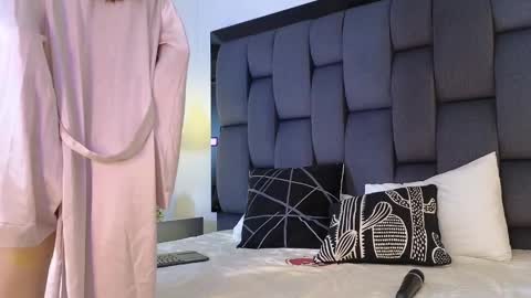 rosewilsom online show from March 3, 4:26 pm