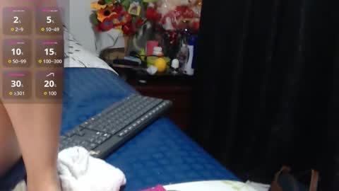 roshy online show from March 17, 8:03 pm