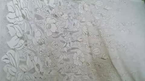 Snapshot of rosiahot1 chatting on October 20, 8:19 am rosia online show from October 20, 8:19 am