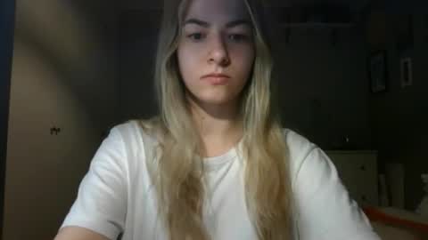 Rosie online show from February 2, 8:10 am