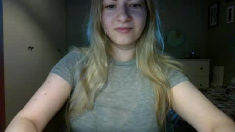 Rosie online show from April 22, 7:04 am