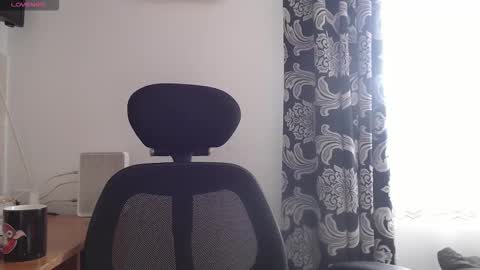 RosieHayes online show from November 17, 10:18 am