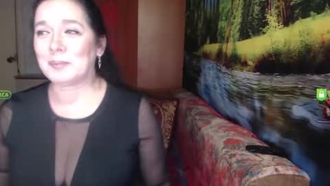 Snapshot of rositasky chatting on January 7, 3:24 am RositaSky online show from January 7, 3:24 am