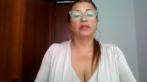 Rossana  online show from April 20, 6:22 pm