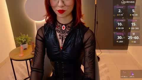Miss Rosse online show from October 18, 3:05 pm