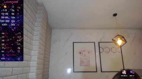 rosse jeane v online show from January 25, 1:30 pm