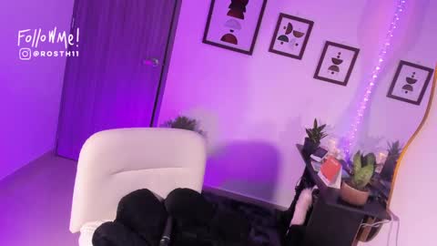 Im Ross   online show from March 2, 10:48 pm