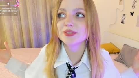 Im Luna online show from May 28, 1:58 am