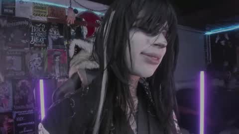 rot online show from June 5, 11:32 pm