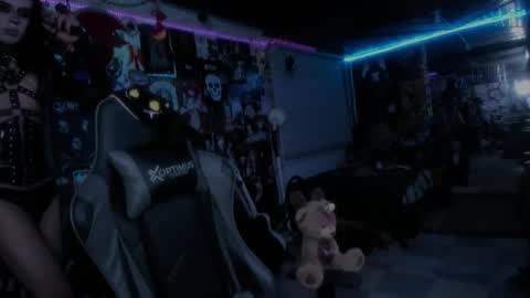 rot online show from February 12, 11:09 pm