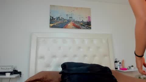 rouse_sexy_hotxx77 online show from June 10, 2:11 am