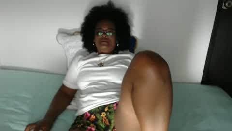 luxa online show from January 15, 3:43 pm