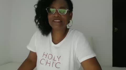 luxa online show from September 23, 3:50 pm