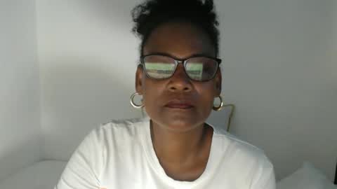 luxa online show from February 10, 12:52 pm