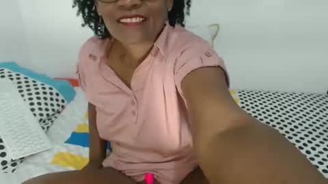 luxa online show from February 28, 1:48 pm