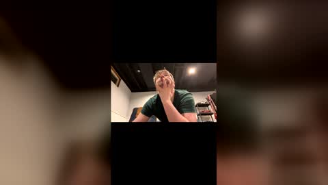 rowdybuschfan182 online show from January 7, 10:20 am