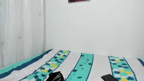 roxy online show from September 11, 4:08 pm