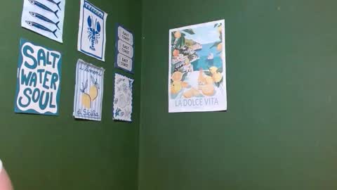 Roxie online show from November 27, 1:57 am