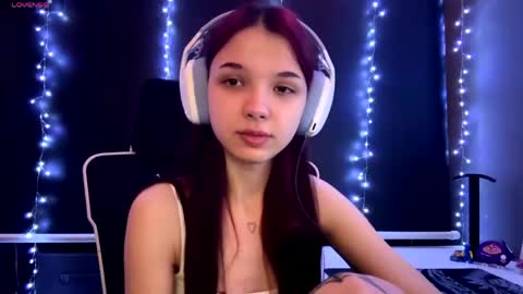 Hana online show from May 28, 4:38 pm