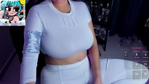 Annah  online show from February 7, 9:01 am