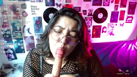 Roxana online show from April 20, 4:43 pm