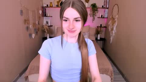 Roxy online show from April 22, 8:21 am