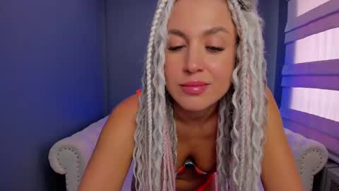 Roxy online show from March 8, 5:07 am