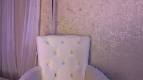 roxy_riot_ online show from February 26, 1:25 am