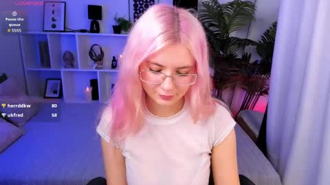 Roxy online show from May 23, 5:09 pm