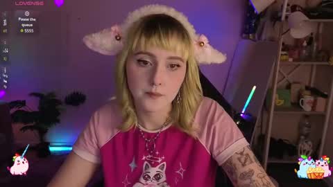 Roziett online show from April 13, 8:40 am