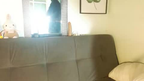 rubby_sky online show from April 13, 11:31 pm