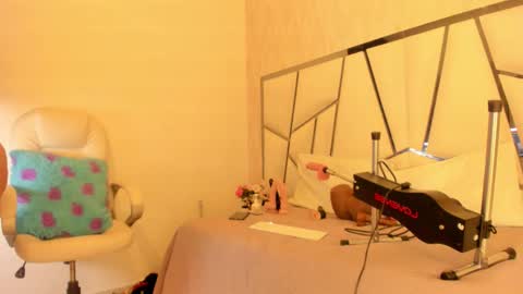 Rubi online show from October 2, 8:07 pm