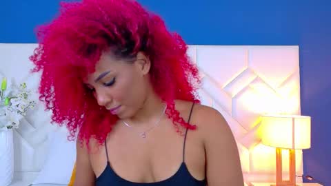 ruby_rogers_ online show from September 14, 1:01 pm