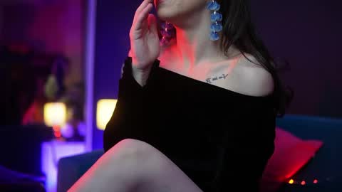  Ruby  online show from April 22, 10:28 pm