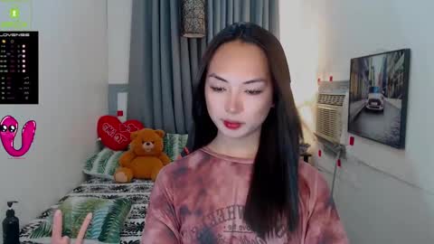 Snapshot of ruesalvartore chatting on February 12, 2:35 am its me Sabel online show from February 12, 2:35 am