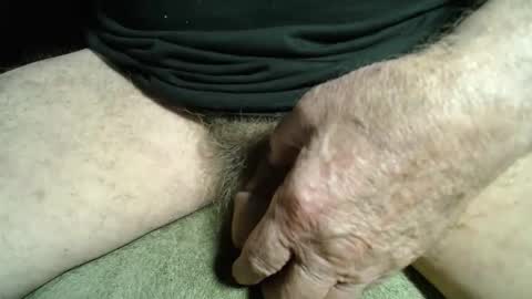 Snapshot of rustic69 chatting on October 22, 6:27 am rustic69 online show from October 22, 6:27 am