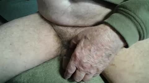 Snapshot of rustic69 chatting on September 29, 1:32 pm rustic69 online show from September 29, 1:32 pm