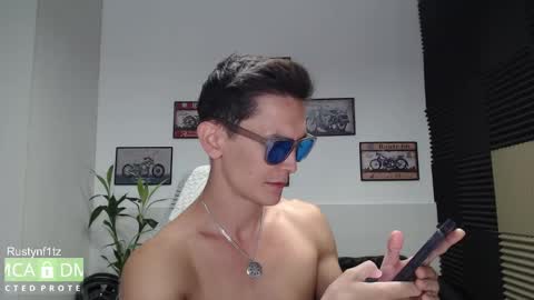 MillionDollarGuy online show from January 14, 8:33 am