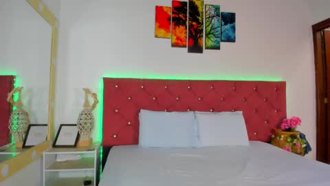 Ruth online show from September 18, 12:53 pm