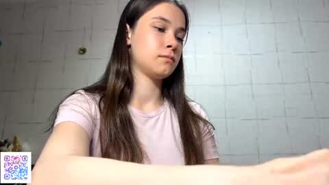 Mia online show from July 1, 11:35 pm