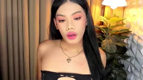 ruthlesshugecockforu online show from September 19, 9:46 am